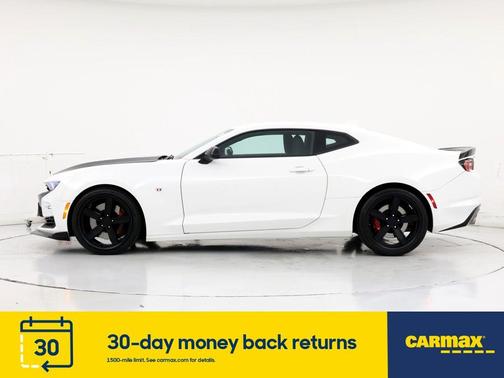 Photo 3 of 24 of 2019 Chevrolet Camaro 2SS