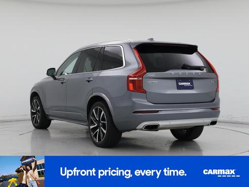 Silver 2020 Volvo XC90 T6 Momentum