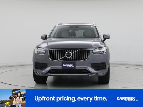 Silver 2020 Volvo XC90 T6 Momentum