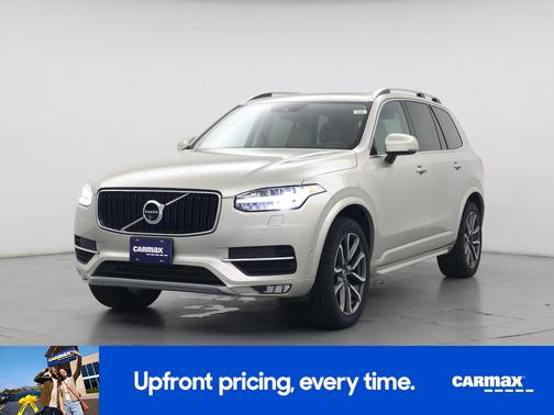 2016 Volvo XC90 T6 Momentum