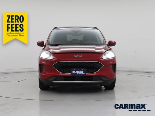 Red 2020 Ford Escape SE