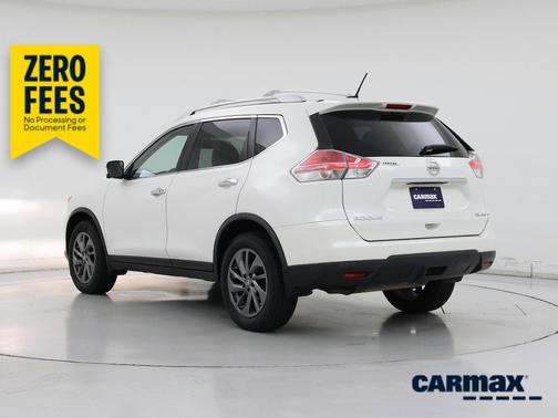 White 2016 Nissan Rogue SL