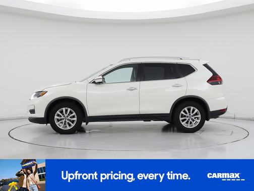 White 2018 Nissan Rogue SV
