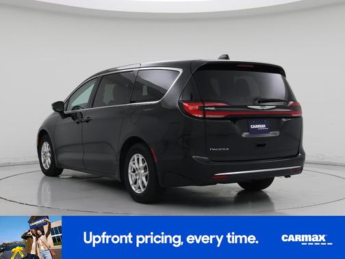 Black 2023 Chrysler Pacifica Touring L