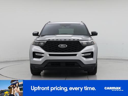 Silver 2024 Ford Explorer ST-Line
