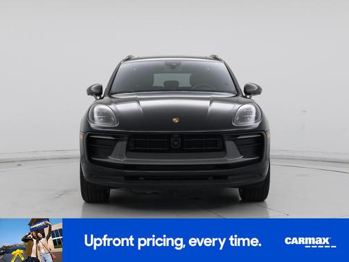 2023 Porsche Macan 