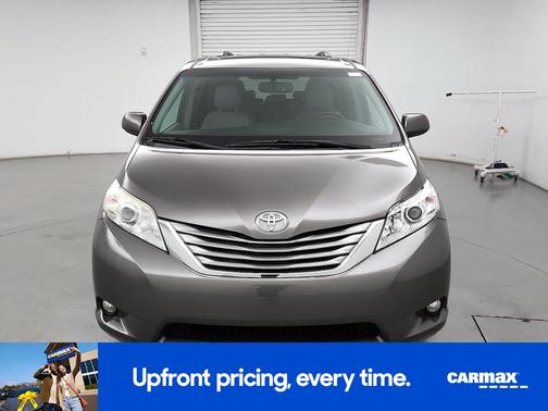 2015 Toyota Sienna XLE