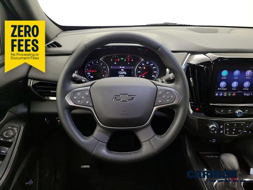 White 2023 Chevrolet Traverse RS