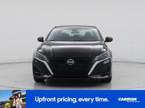 Black 2025 Nissan Altima SV