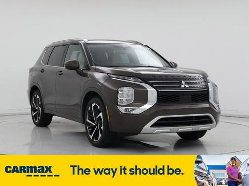 2023 Mitsubishi Outlander SEL