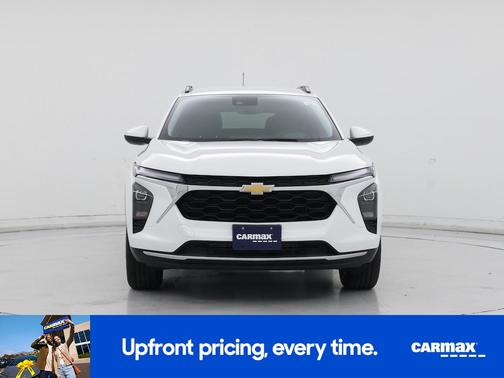 White 2025 Chevrolet Trax LT
