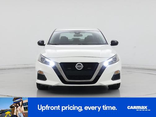 2022 Nissan Altima SR