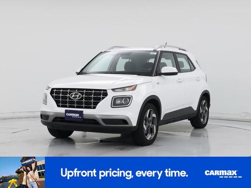 White 2025 Hyundai VENUE SEL