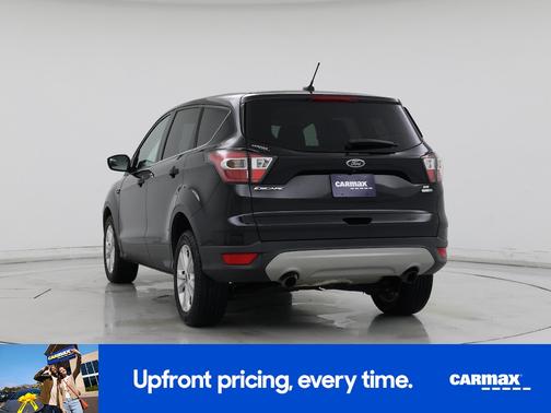 Black 2017 Ford Escape SE
