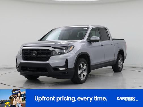 Silver 2024 Honda Ridgeline RTL