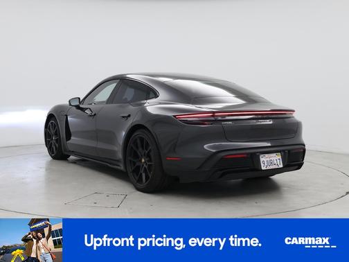 2022 Porsche Taycan GTS