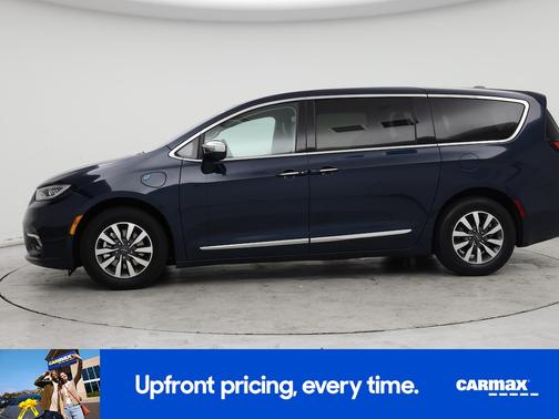 2022 Chrysler Pacifica Hybrid Limited