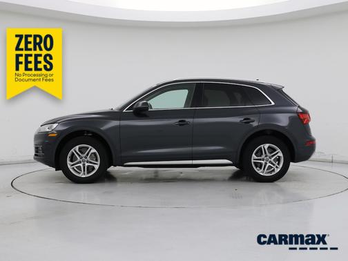 Gray 2019 Audi Q5 Premium