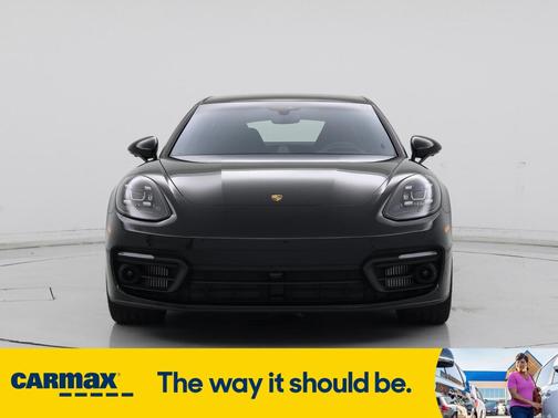 2023 Porsche Panamera 4 Executive