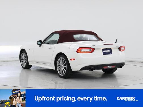 2018 FIAT 124 Spider Lusso Red Top Edition