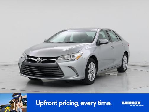Silver 2015 Toyota Camry XLE