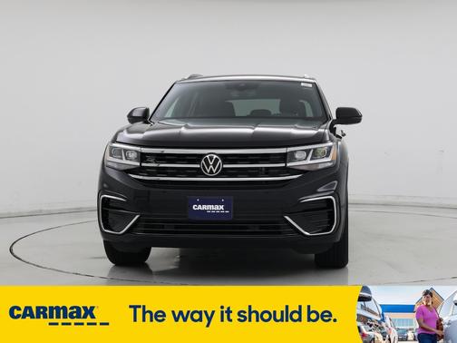2022 Volkswagen Atlas Cross Sport SEL R-Line