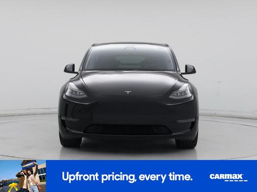 Black 2025 Tesla Model Y Long Range
