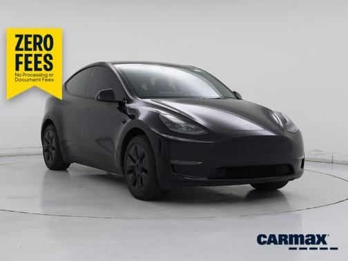 Black 2025 Tesla Model Y Long Range