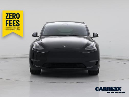 Black 2025 Tesla Model Y Long Range