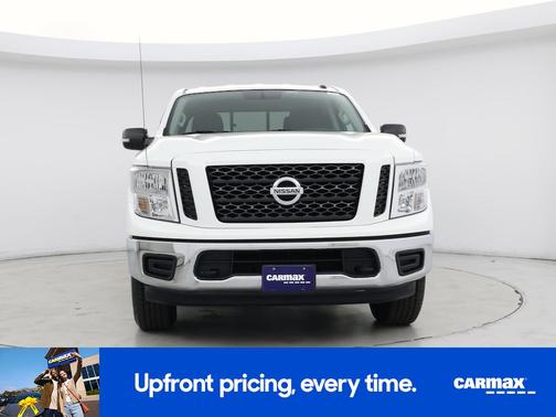 2019 Nissan Titan SV