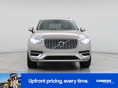 2023 Volvo XC90 B6 Plus