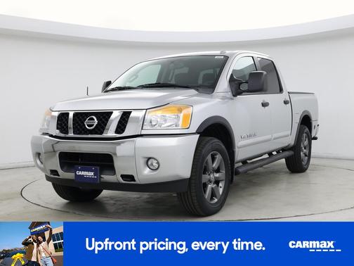 2015 Nissan Titan SV