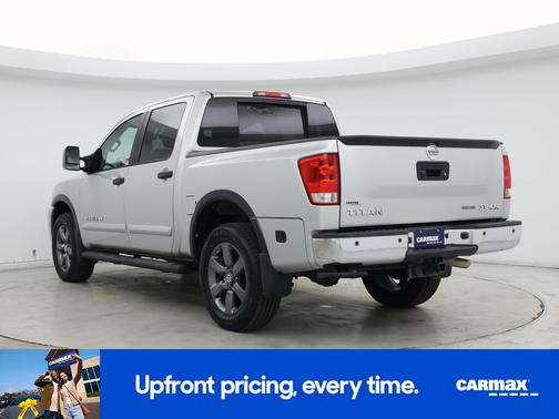 2015 Nissan Titan SV