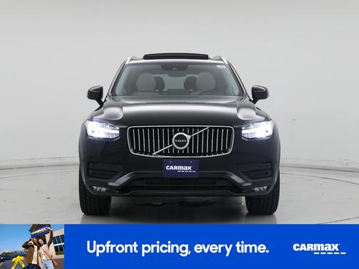 2020 Volvo XC90 T6 Momentum