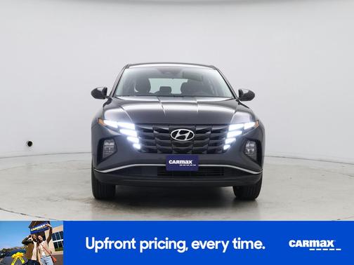 Gray 2023 Hyundai TUCSON SE