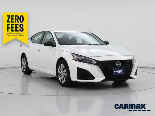 White 2024 Nissan Altima 2.5 S