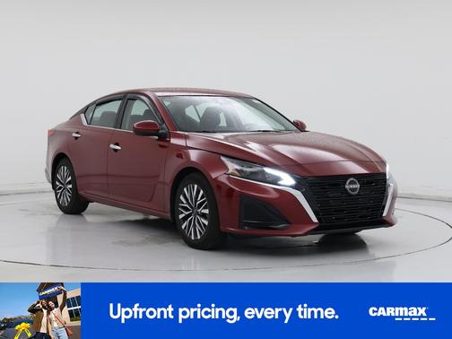 2023 Nissan Altima SV