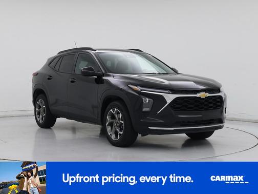 Black 2025 Chevrolet Trax LT