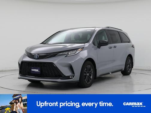 2025 Toyota Sienna XSE