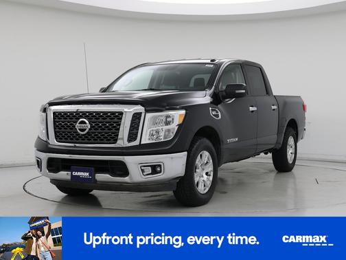 2017 Nissan Titan SV