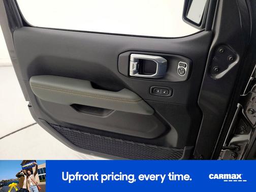 2025 Jeep Gladiator Mojave X