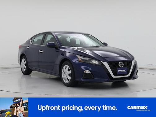 Blue 2022 Nissan Altima S