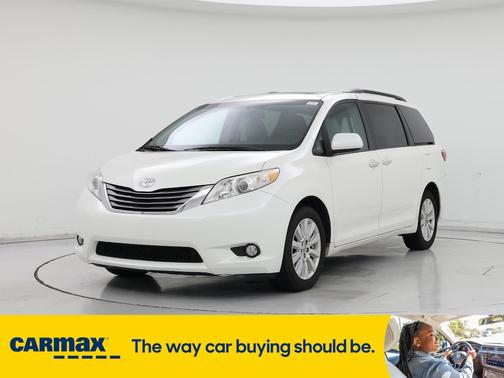 2017 Toyota Sienna XLE
