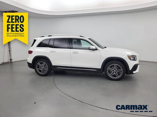 White 2022 Mercedes-Benz GLB 250