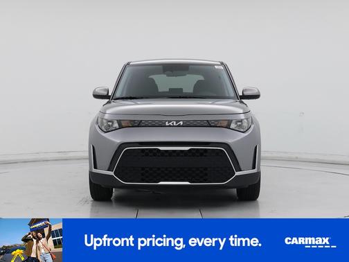 Gray 2025 Kia Soul LX