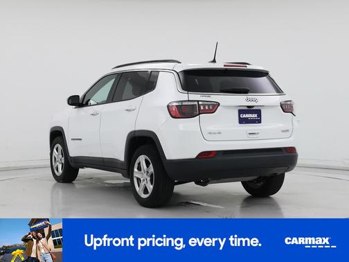 White 2023 Jeep Compass Latitude