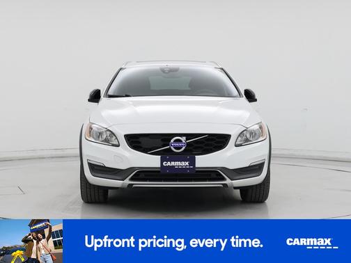 2016 Volvo V60 Cross Country T5