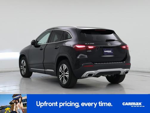 2025 Mercedes-Benz GLA 250 