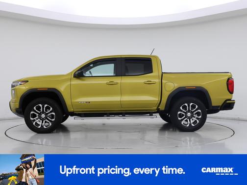 2023 GMC Canyon AT4