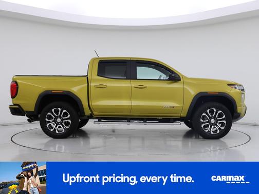 2023 GMC Canyon AT4